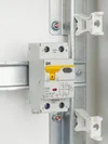 KARAT Автоматический выключатель дифференциального тока АВДТ 32 C20 30мА тип A IEK9