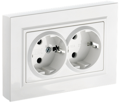 BRITE Розетка 2-местная с заземлением без защитных шторок 16А безвинтовое крепление в сборе РС22-3-БрБ белый IEK
