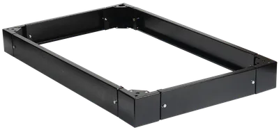 Цоколь для шкафов LINEA N, LINEA E применяется при необходимости заведения большого количества кабельных линий в шкаф, обеспечивая организацию дополнительного пространства в нижней части для укладки запаса кабелей.
Цоколь необходимо подбирать под размеры шкафа и требуемую дополнительную высоту.