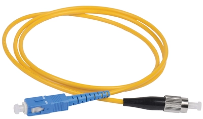 ITK Оптический коммутационный переходной шнур (патч-корд), для одномодового кабеля (SM), 9/125 (OS2), SC/UPC-FC/UPC, одинарного исполнения (Simplex), LSZH, 3м
