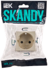 SKANDY Розетка с заземлением с защитными шторками 16А безвинтовое крепление SK-R06B бежевый IEK1