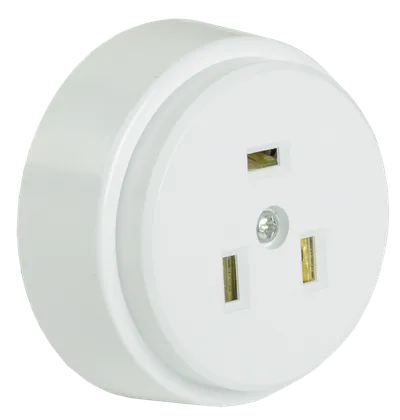 Sockets and plugs for 32 A electric stoves are specialized electrical installation products designed for connecting powerful electrical appliances: hobs, ovens, grills and other household appliances.
