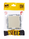 BRITE Розетка 1-местная с заземлением с защитными шторками и крышкой 16А IP44 РСбш10-3-44-БрКр бежевый IEK2